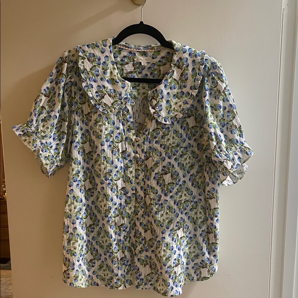 Anthropologie Pilcro Blouse with Ruffled Collar